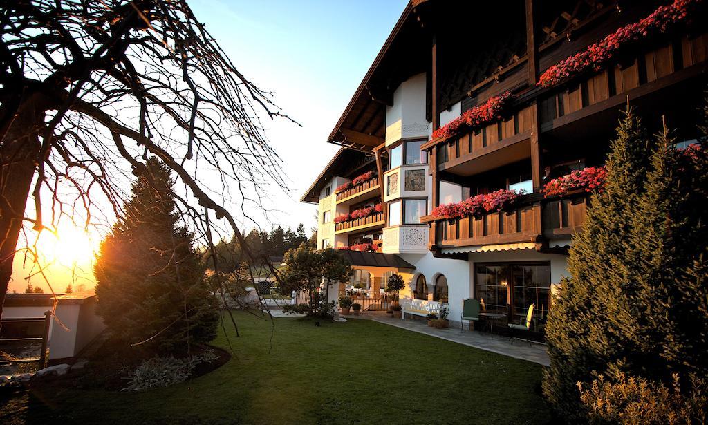 Hotel Laerchenhof Natur Seefeld in Tirol Eksteriør billede